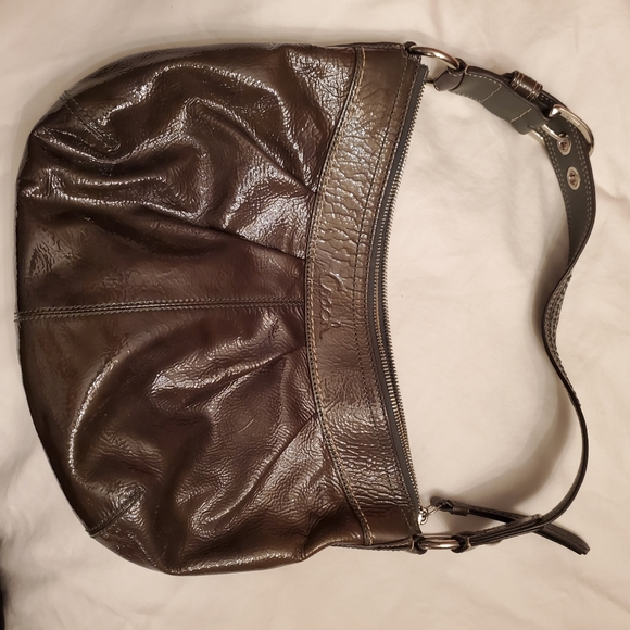 Coach shoulder purse - Picture 1 of 6